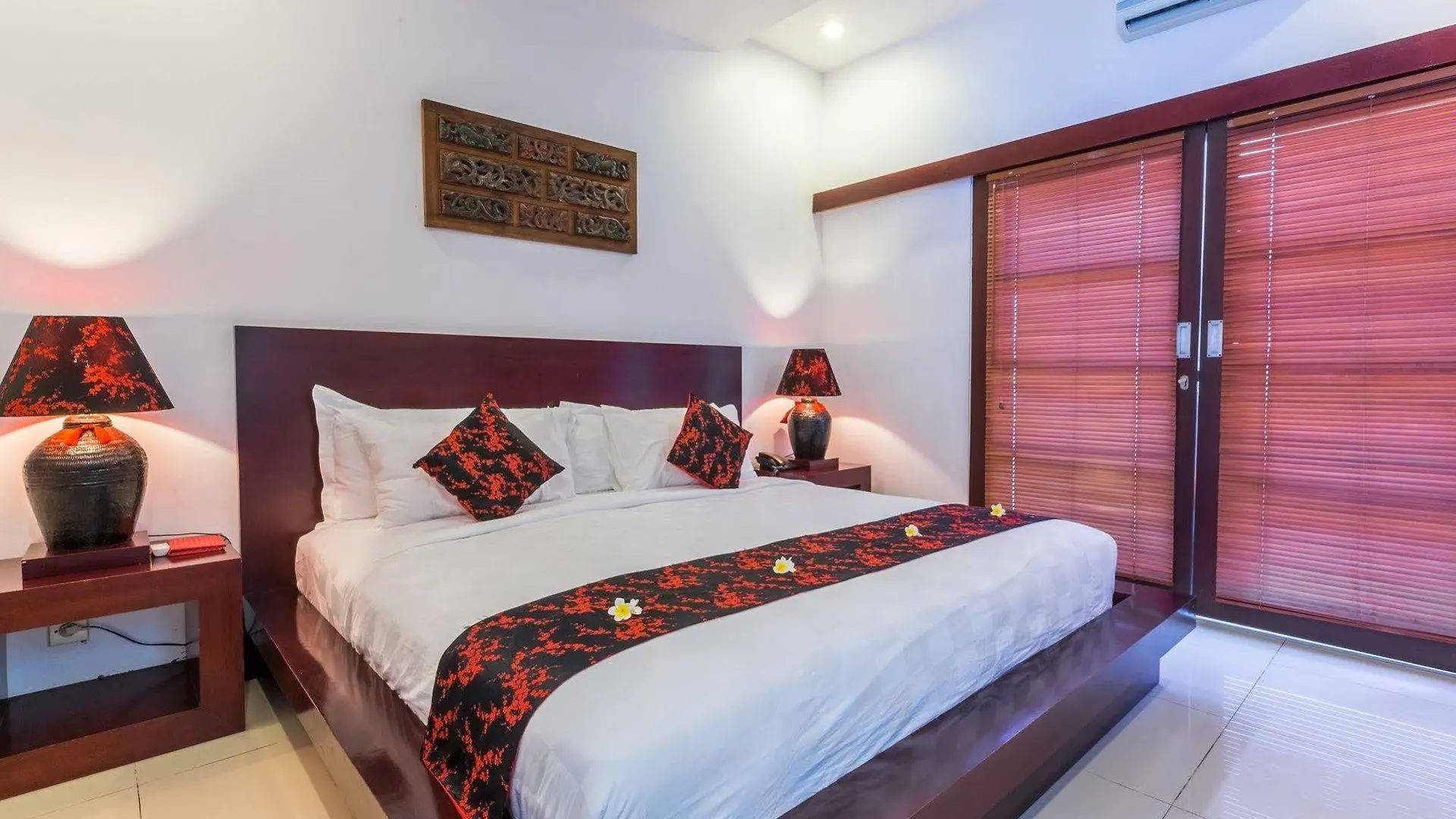 Kamar Kamar Boutique Hotel Seminyak 3*,